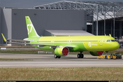 D Ayag S Siberia Airlines Airbus A Nx Photo By Kevin Hackert