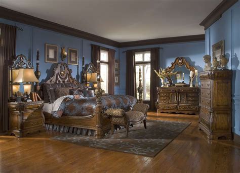 Michael Amini The Sovereign Soft Mink Traditional Bedroom Set by AICO