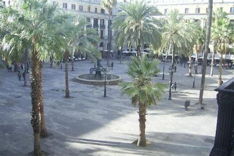 Hotel Roma Reial is one of the best places to stay in Barcelona