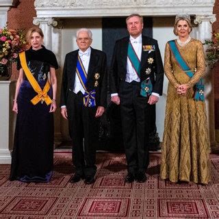 Maxima D Olanda Una Regina Tutta D Oro E Perle Per Sergio Mattarella