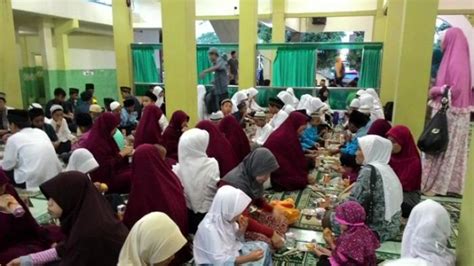 Kemenag Tiadakan Bukber Puasa Ramadhan Salat Tarawih Hingga