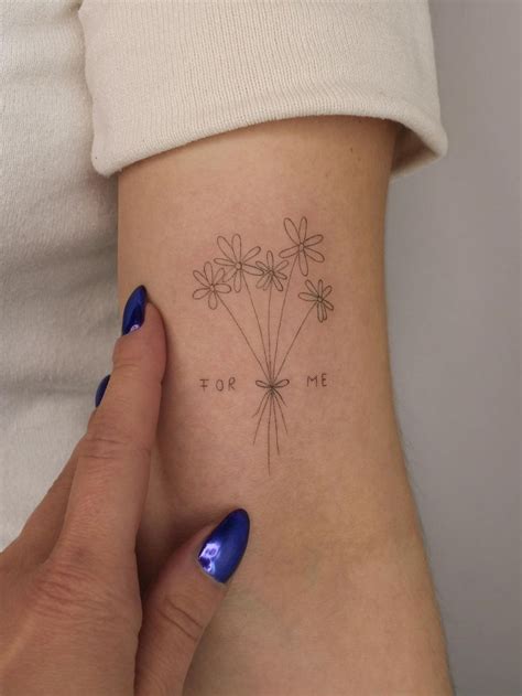 55 Meaningful Fine Line Tattoos For Minimalist Women Fine Line