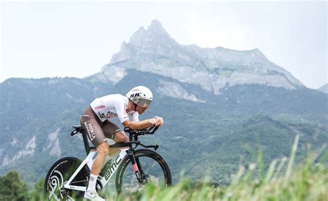 GIRO DAbruzzo 2024 Quarta Tappa Montorio Al Vomano L Aquila Oggi In