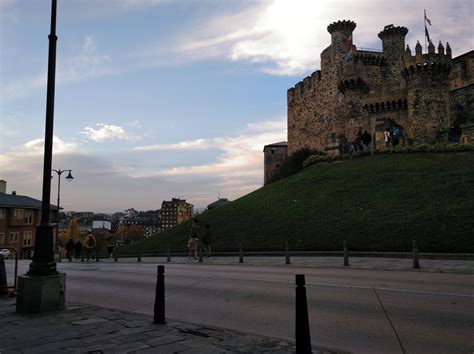 La Térmica en ruta Ponferrada ciudad templaria de sangre minera La