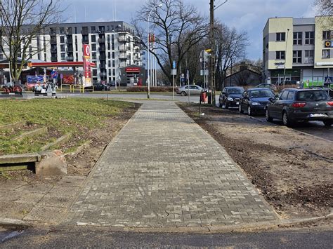 Galeria Belzacka Z Nowym Chodnikiem EPiotrkow Pl Multimedialny