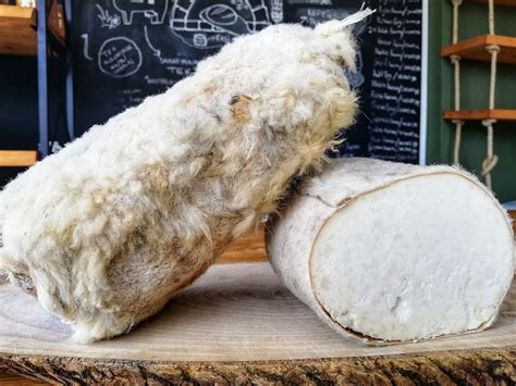 tulum peyniri turkish cheese  goat skin origin production