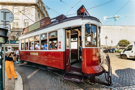 Lisbon 72 96 Hour Hop On Hop Off Bus Tram Boat Ticket