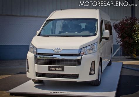 Toyota Argentina introduce en Argentina su exitoso furgón HIACE