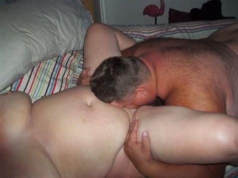 Men Eating Cream Filled Pussy