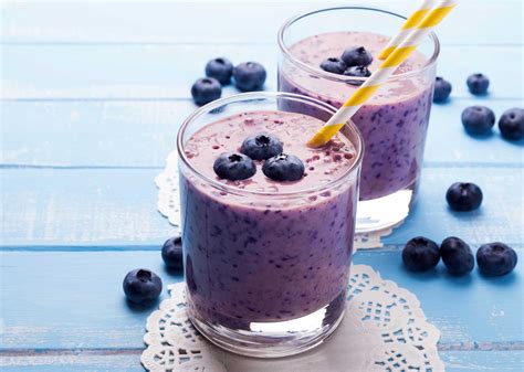 8 Healthy Fruit Smoothies for an Easy Breakfast | Reader's Digest