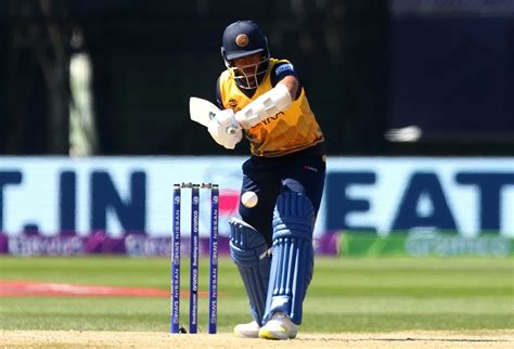 Twitter Reaction Kusal Mendis Scored 79 Runs 11cricketnews