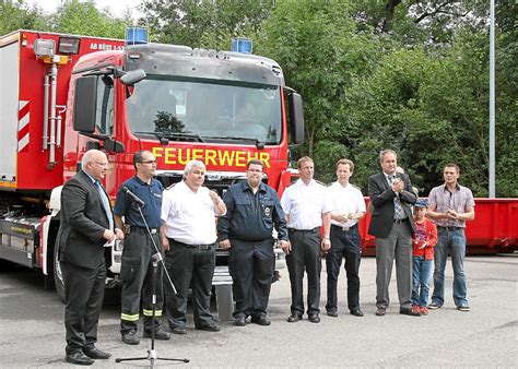 Balingen Feuerwehr Freut Sich Ber Neues Fahrzeug Balingen