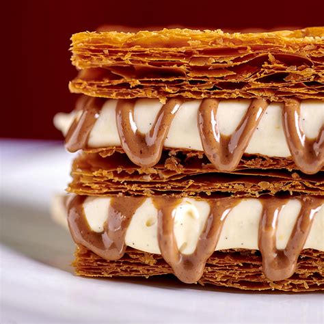 Recette millefeuille à la vanille et au praliné Cuisine Madame Figaro