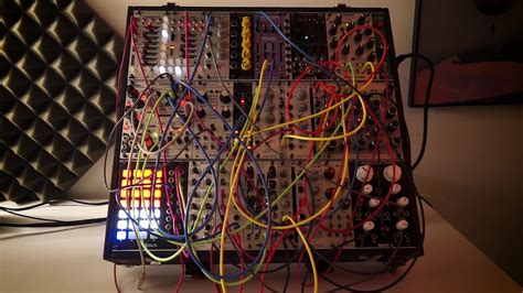 1 Hour Of Eurorack Modular Synth Generative Ambient Drone Patch Youtube