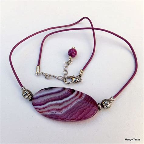 Burgundy Agate Necklace Choker Banded Agate Stone Cabochon Etsy