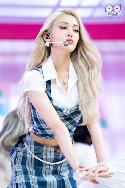 10 Times Somi Took Our Breaths Away With Her Stunning Blonde Hair Koreaboo