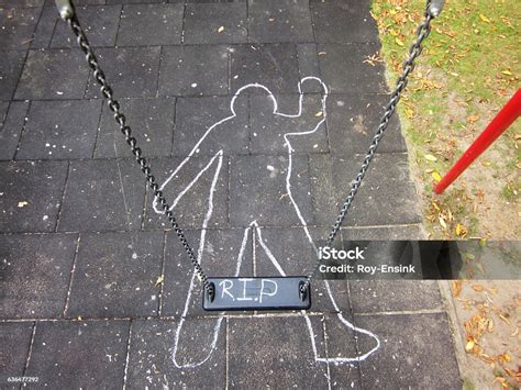 Crime Scene Chalk Outline Stock Photo - Download Image Now - Chalk ...