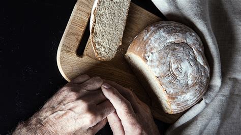 The Dangerous Ingredient Victorian Bakers Sometimes Added To Bread