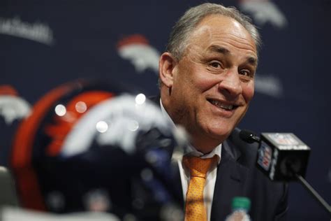 Broncos Coach Vic Fangio Set To Coach First Rookie…