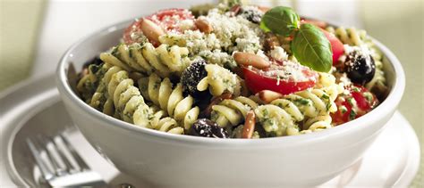 Pesto And Fresh Tomato Fusilli Recipe Dairy Goodness