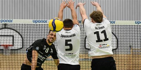 Volleyball Vc Eltmann Gewinnt Das Spitzenspiel In Der Bundesliga