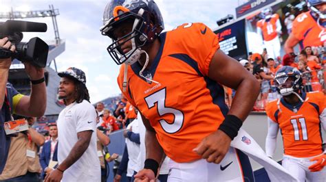 Broncos Seahawks Russell Wilson And Other Reasons To Watch Mnf