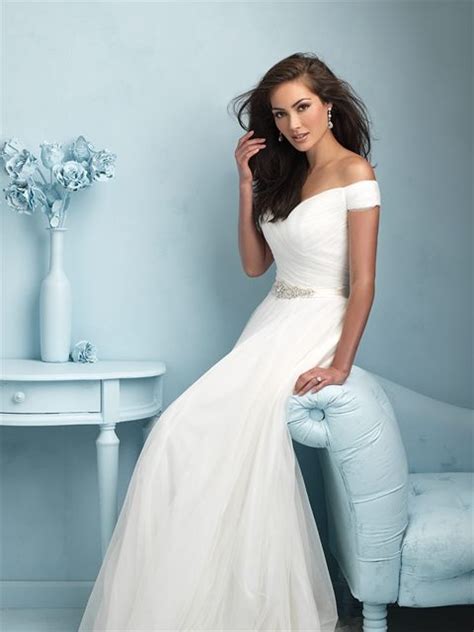 Carrie Johnson Bridal Fluentportal