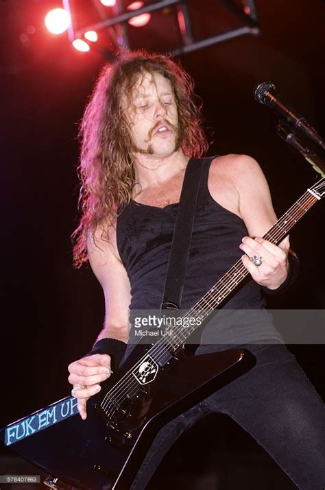 james hetfield  metallica   brendan byrne arena  east