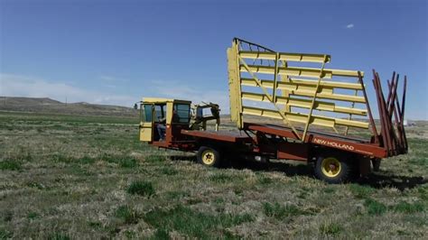 New Holland Super 1049 Bale Wagon Youtube