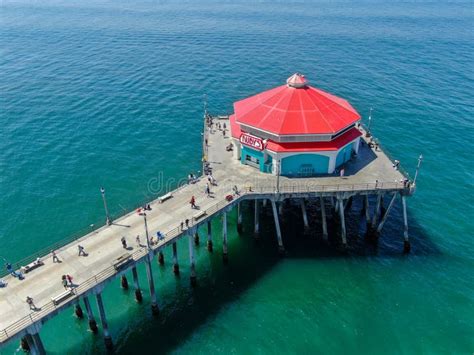 Ruby`s Diner On The Pier In Huntington Beach Orange County