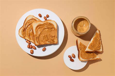 We asked dietitians to name the healthiest peanut butter—and they said