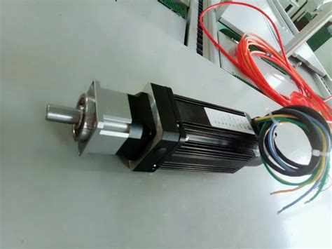 V W Brushless Dc Servo Motor With Encoder Automatic Guided Vehicle