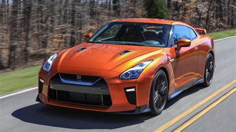 Exclusive First Look 2017 Nissan GT R Godzilla Gets A Big Makeover