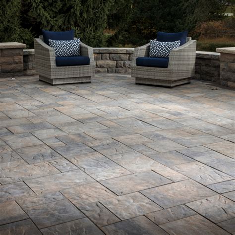 Belgard Origins 18 • Outdoor Solutions