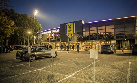 Banenmarkt Bij Het Mandemakers Stadion Op 3 November