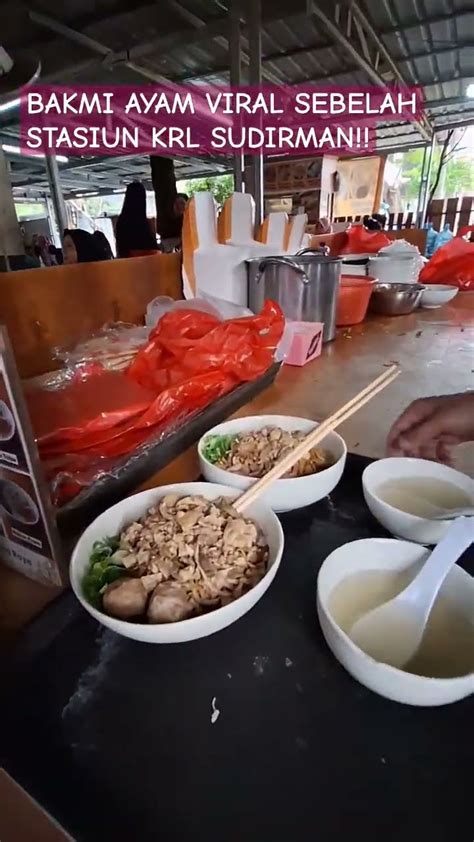 Rekomendasi Kuliner Jakarta Viral Mie Keriting Luwes Sta Krl Sudirman