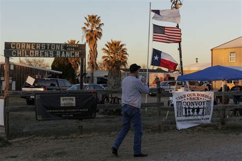 Texas Border Convoy Member Says Crossings Not As Bad as She Thought ...