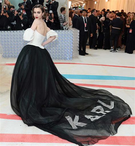 Lily Collins Met Gala Gown By Vera Wang Says Karl