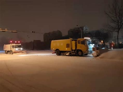 寒潮大雪来袭 龙口公路建养中心连夜清雪保畅 龙口 烟台新闻网 胶东在线 国家批准的重点新闻网站