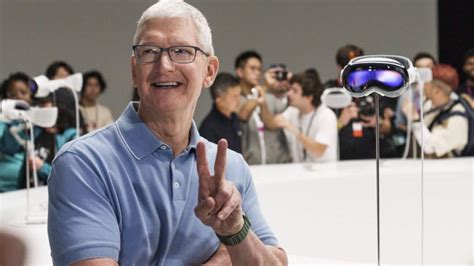 Why Apple Ceo Tim Cook Is Pleased With India Technology News The