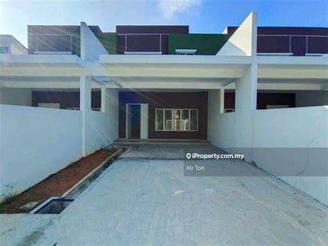 Taman Rimba Jaya Pontian Sty Terrace Link House Bedrooms For Sale