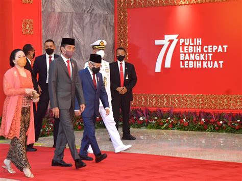 Foto Presiden Jokowi Sampaikan Pidato Dalam Rangka Penyampaian