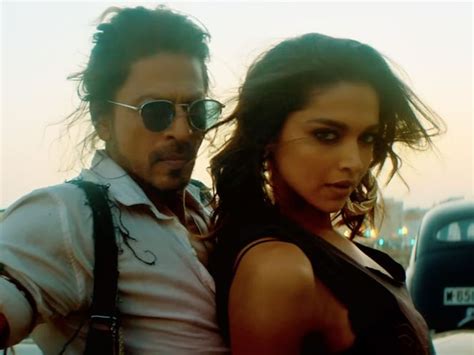 Shah Rukh Khan Deepika Padukone Groove Together In ‘jhoome Jo Pathaan Entertainment Images