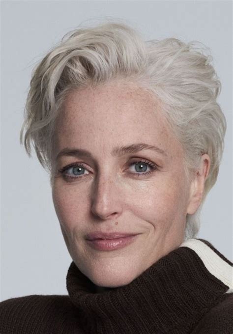 Gillian Anderson For Winserlondon Short Hair Styles Hairstyles Waves