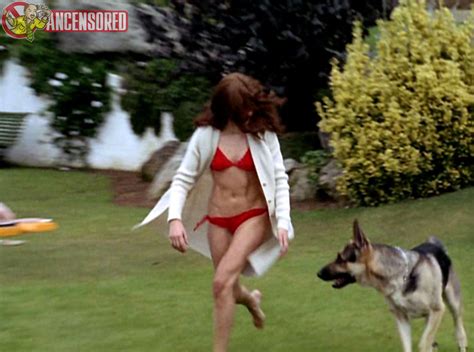 Exorcismo Nude Pics Page 1