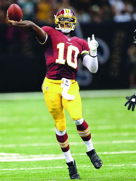 Redskins’ RG3 not so easy to read - Washington Examiner