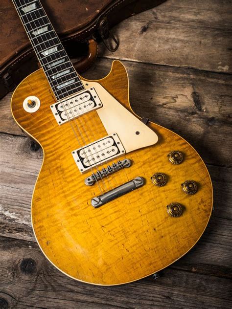 This Sunburst 1959 Gibson Les Paul Belonged To Reo Speedwagons Gary