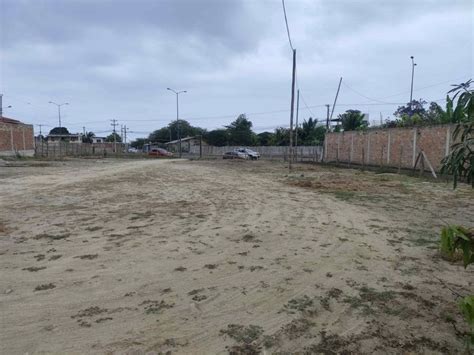 Venta Terreno Comercial En Crucita Portoviejo 1011368 Icasas Ec