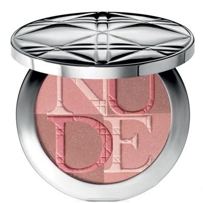 Christian Dior Пудра с эффектом мгновенного сияния Diorskin Nude