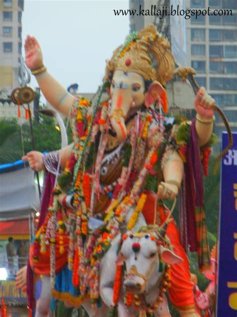 Kallaji Rathore: Ganesh Visarjan Mumbai 2011